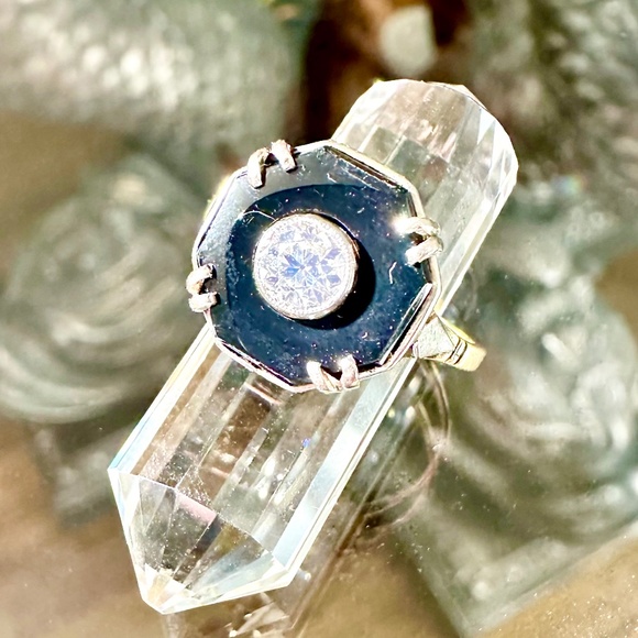 14K Art Deco Octagonal Onyx & Diamond Ring - Picture 14 of 15